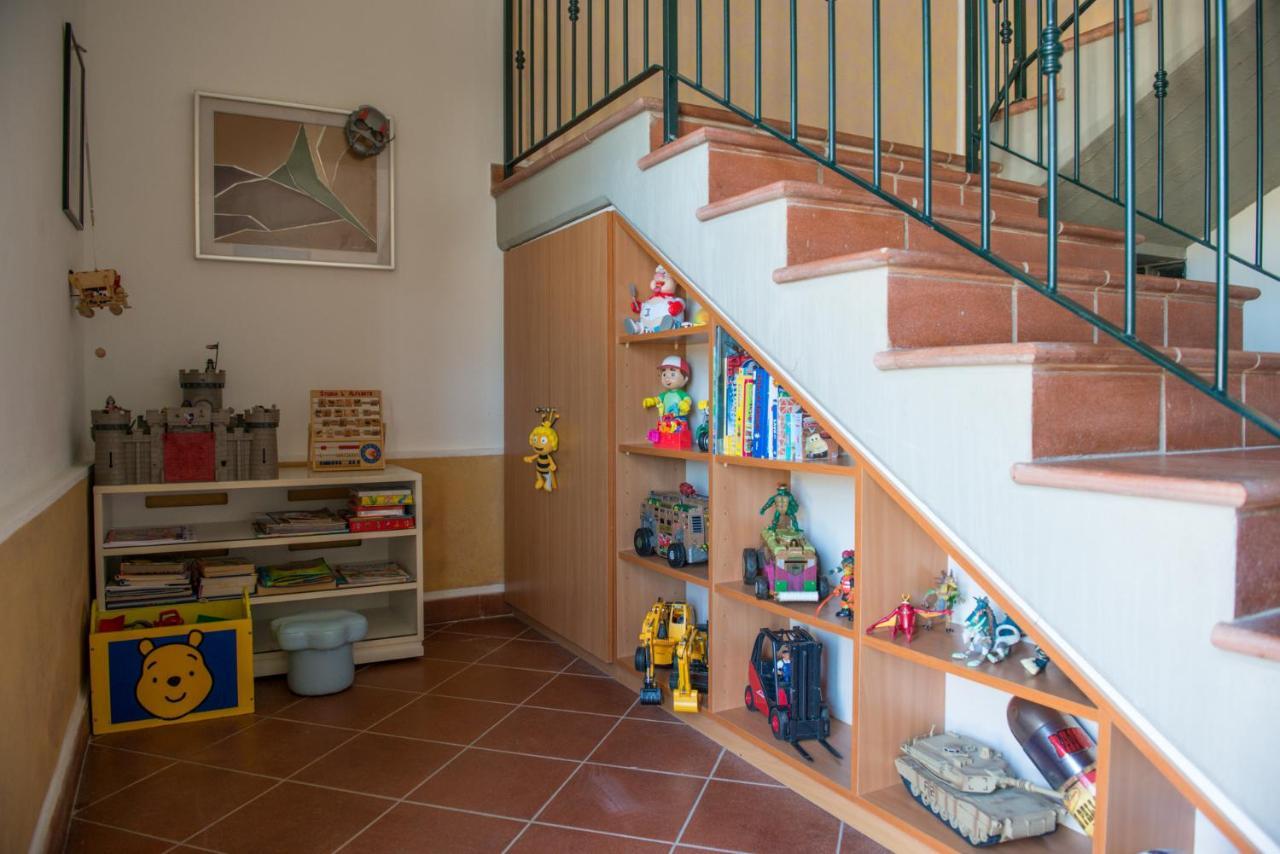 Agriturismo Le Vecchie Scuole Кампилья-Мариттима Экстерьер фото