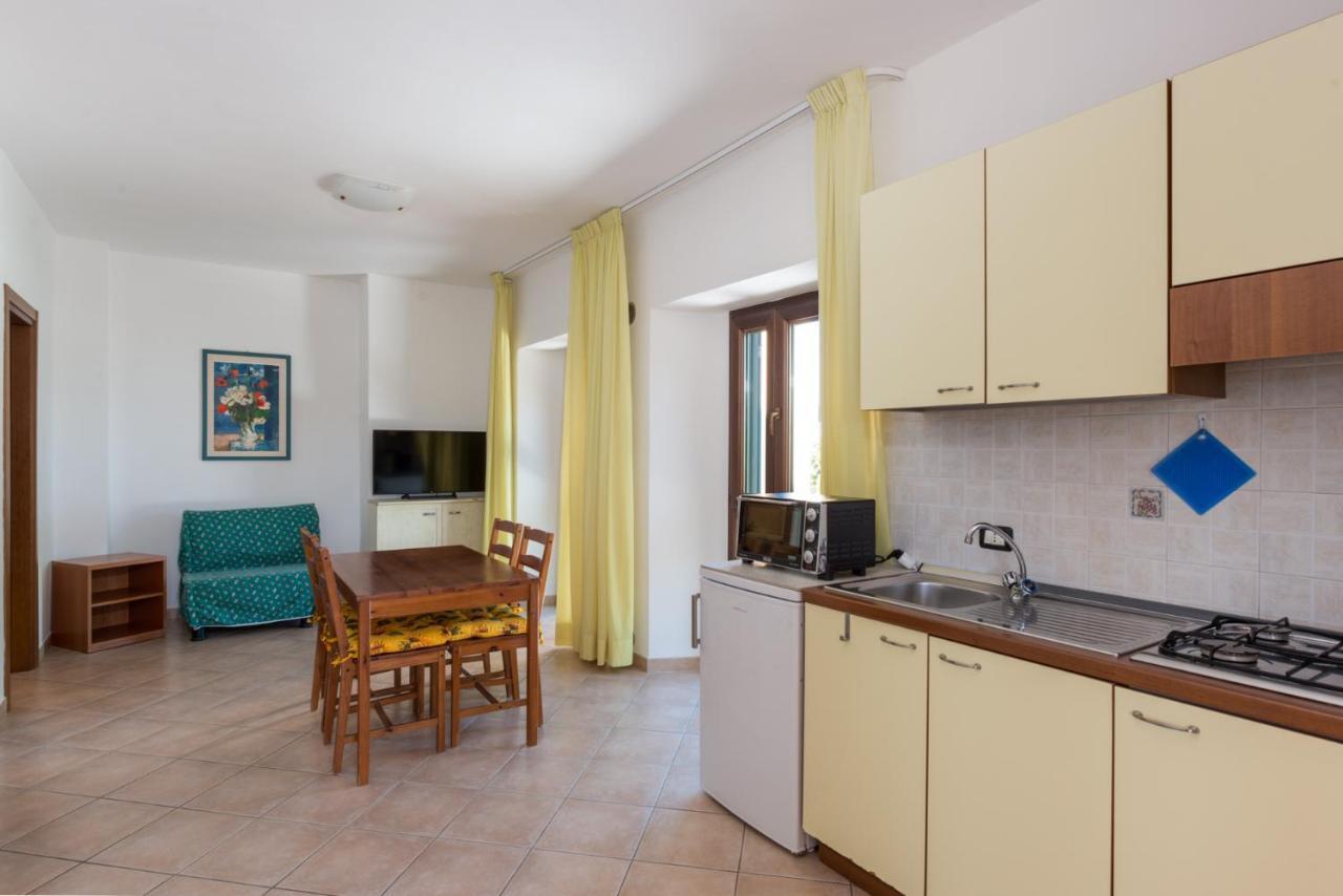 Agriturismo Le Vecchie Scuole Кампилья-Мариттима Экстерьер фото