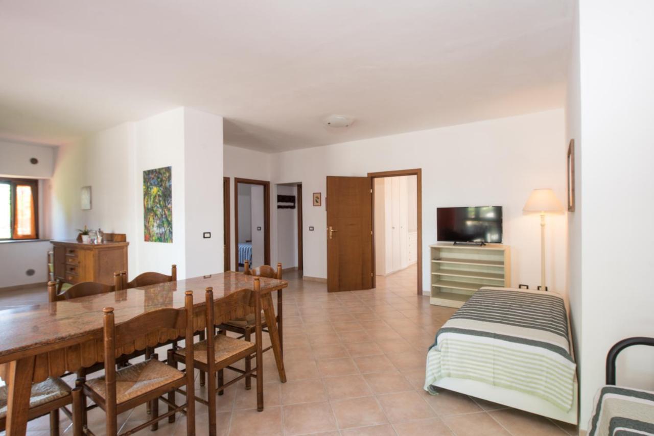 Agriturismo Le Vecchie Scuole Кампилья-Мариттима Экстерьер фото