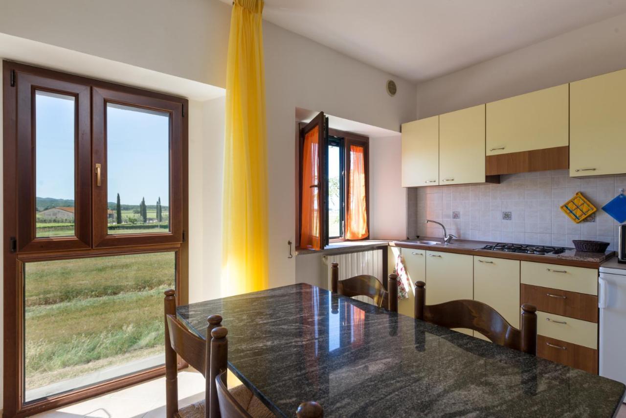 Agriturismo Le Vecchie Scuole Кампилья-Мариттима Экстерьер фото