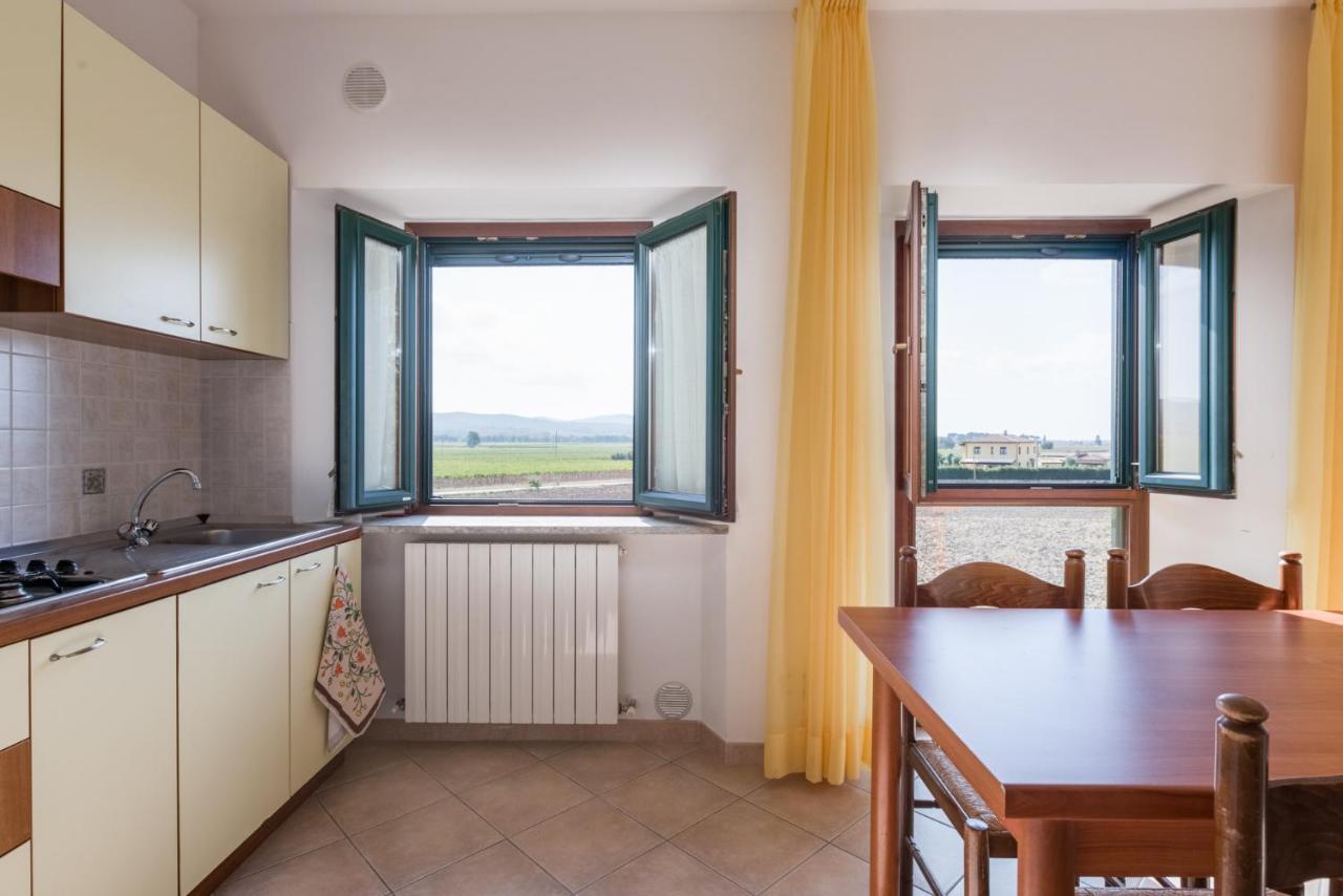 Agriturismo Le Vecchie Scuole Кампилья-Мариттима Экстерьер фото