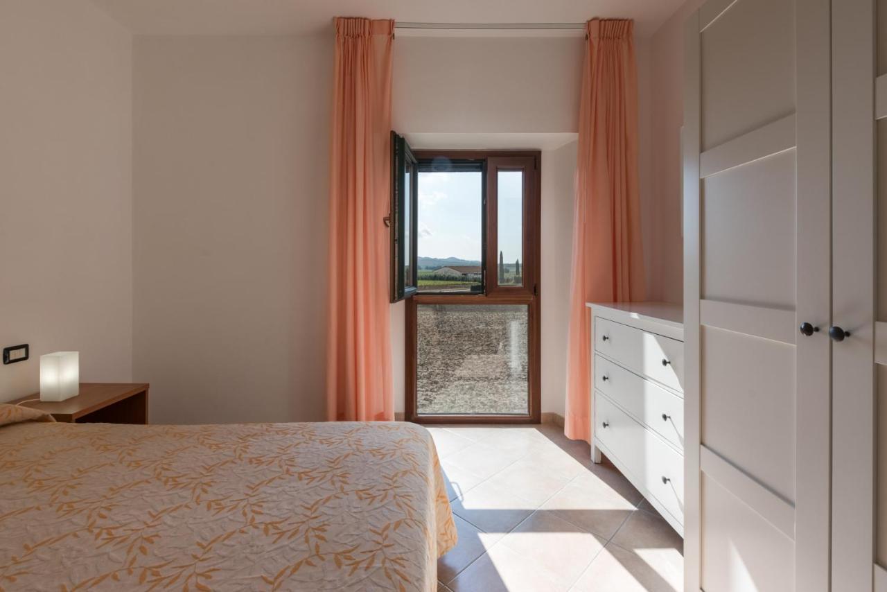 Agriturismo Le Vecchie Scuole Кампилья-Мариттима Экстерьер фото