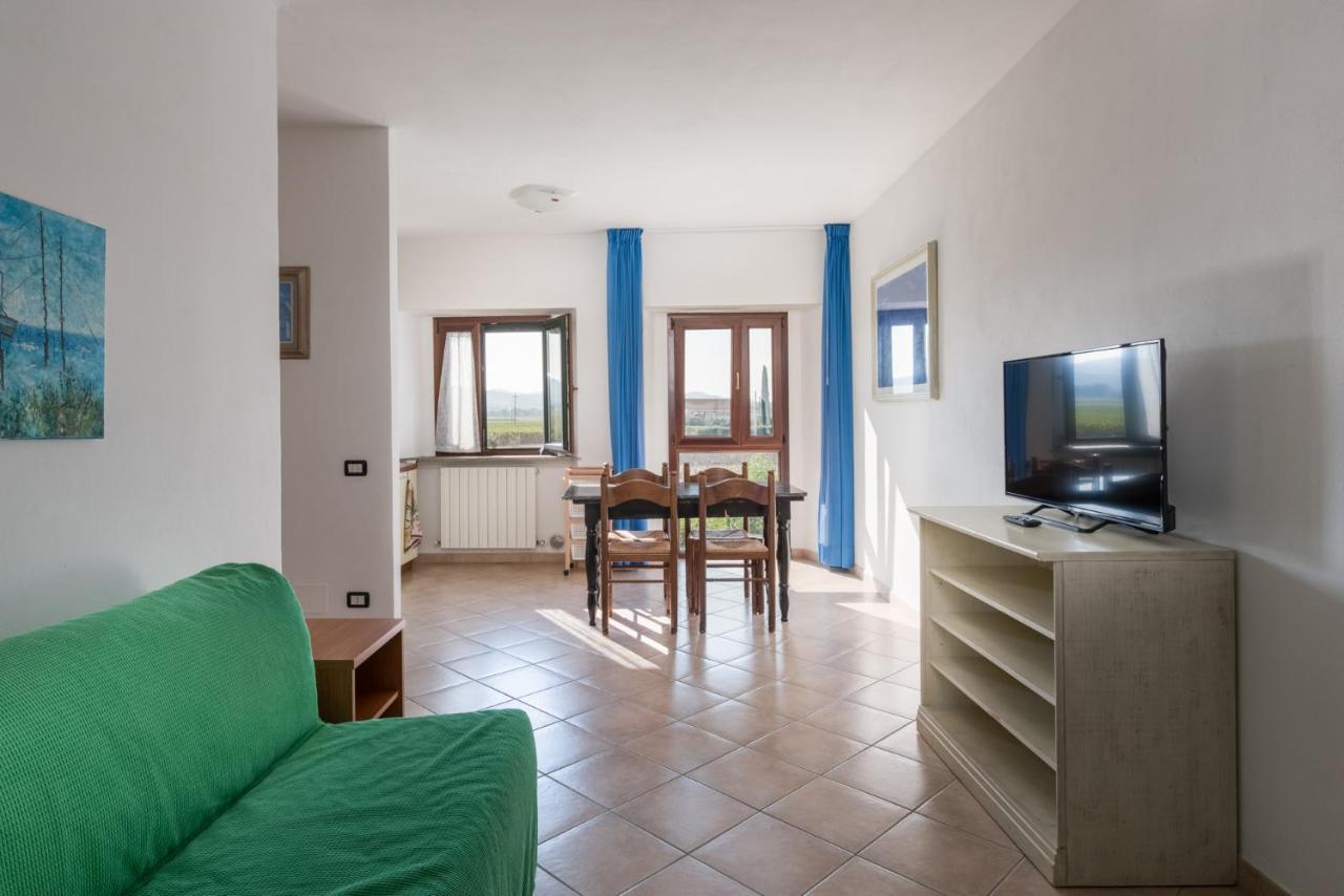 Agriturismo Le Vecchie Scuole Кампилья-Мариттима Экстерьер фото